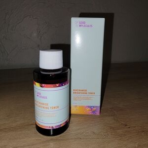Good Molecules Niacinamide Brightening Toner 1oz